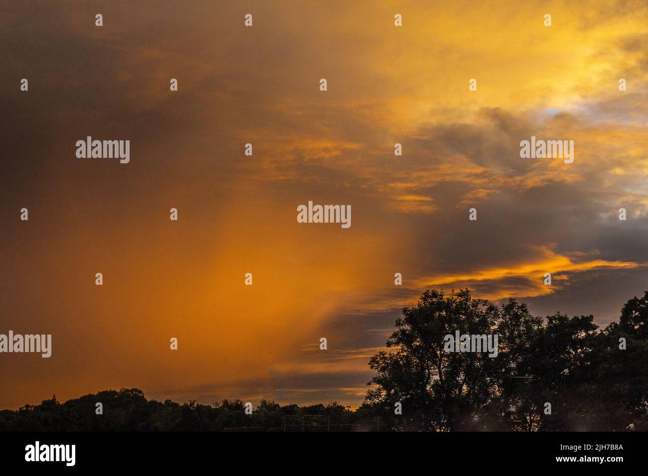 Unusual Clouds over Cardiff Just before the Temperature Increase Stock Photo