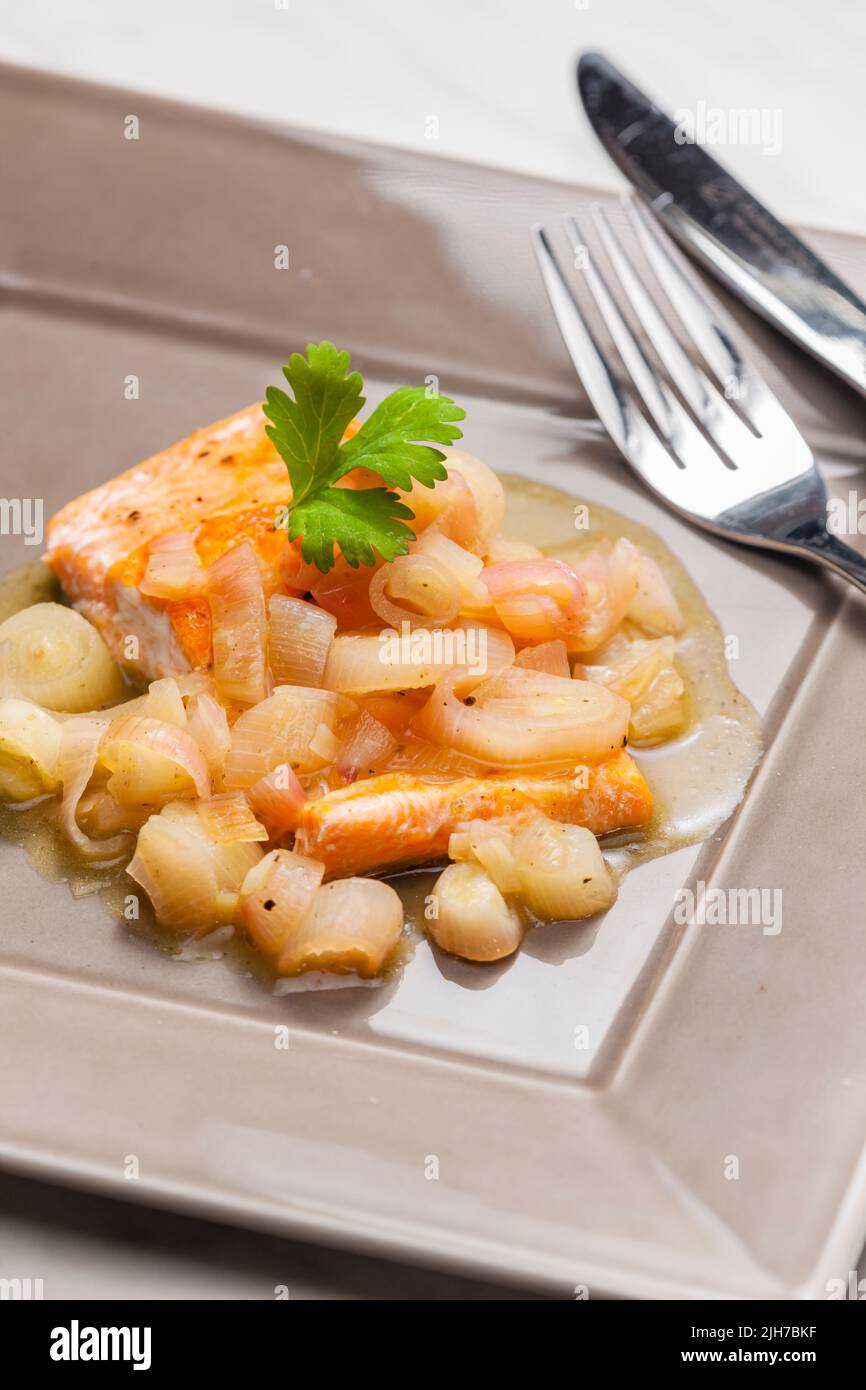 salmon fillet with shallot sauce Stock Photo - Alamy