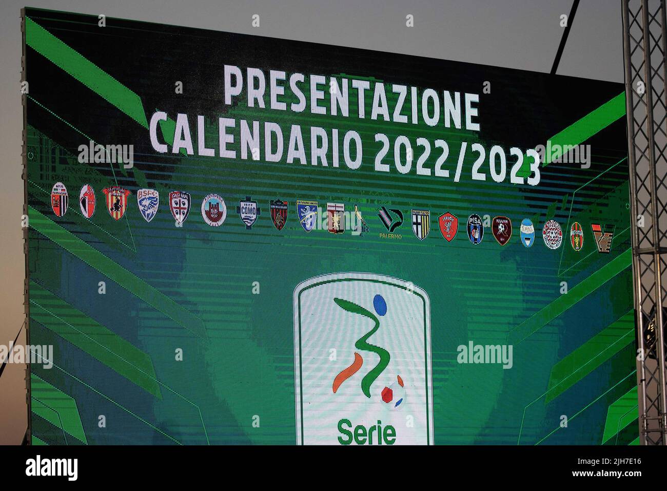 World Football Badges News: Italy - 2017/18 Serie B