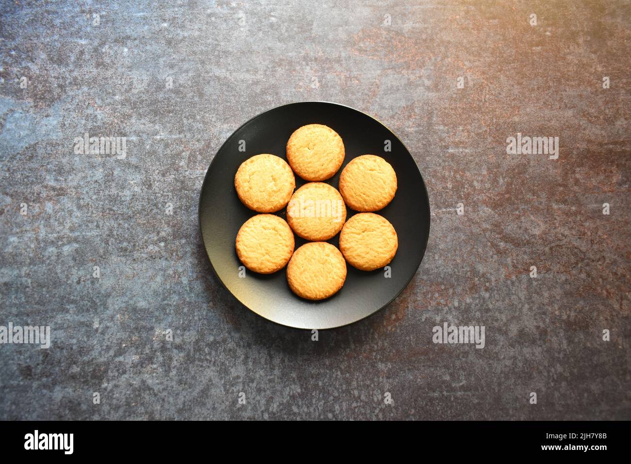 Crunchy fresh baked Butter cookie Stock Photo Alamy