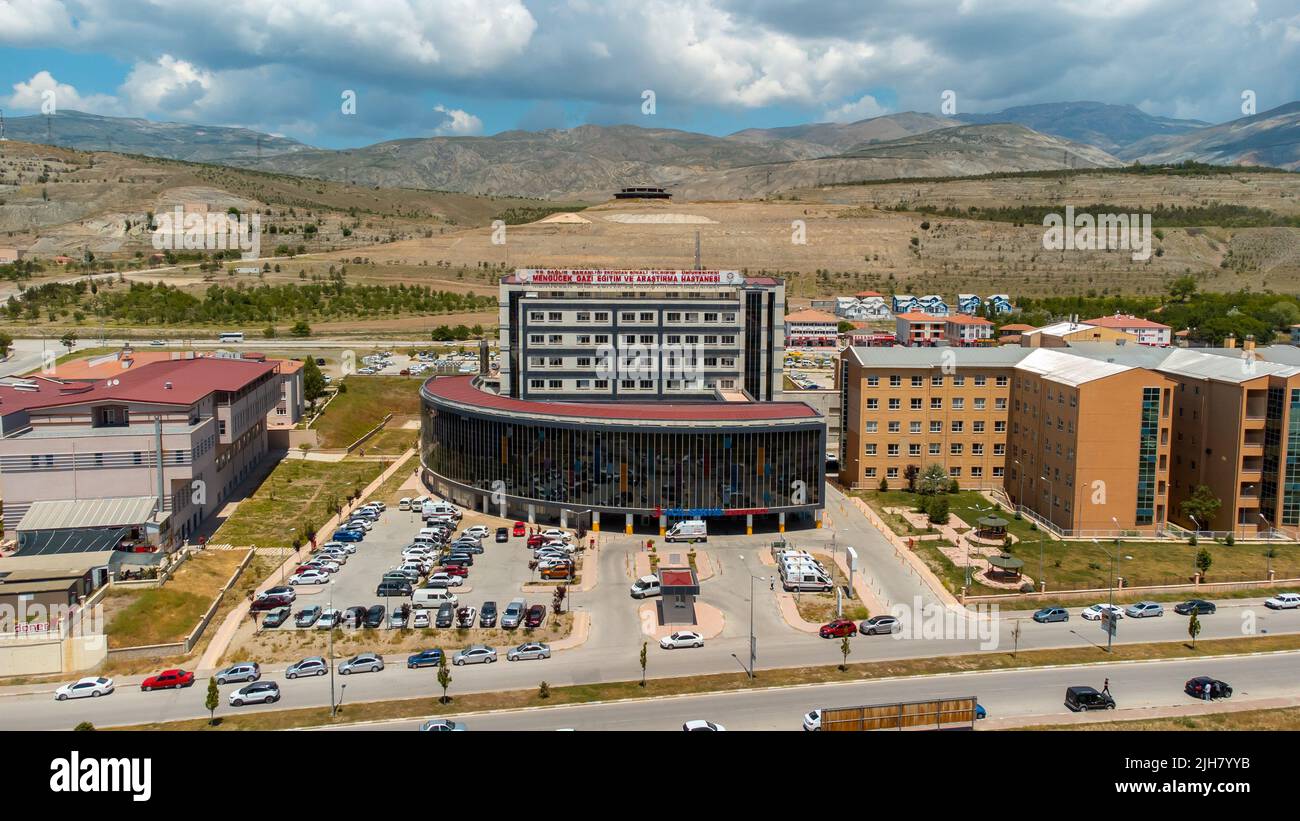 Erzincan, Turkey june 2022; Aerial and side view of mengucek hospital, this place known as 'Mengucek Gazi Egitim ve Arastirma Hastanesi' Stock Photo