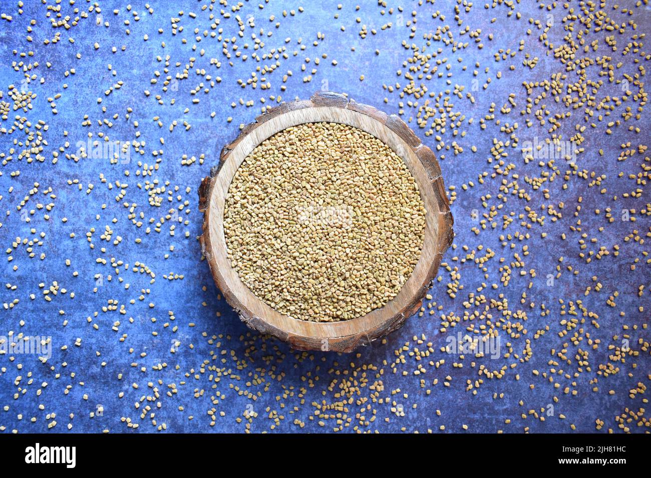 Raw whole dried Fenugreek seeds Stock Photo - Alamy