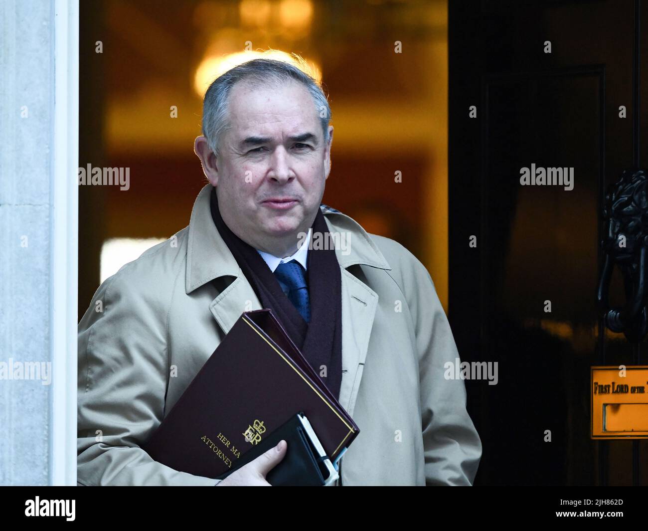 London, UK. 22 Januari, 2019. Geoffrey Cox QC, Attorney General, leaves the Cabinet Meeting, 10 Downing Street. Stock Photo