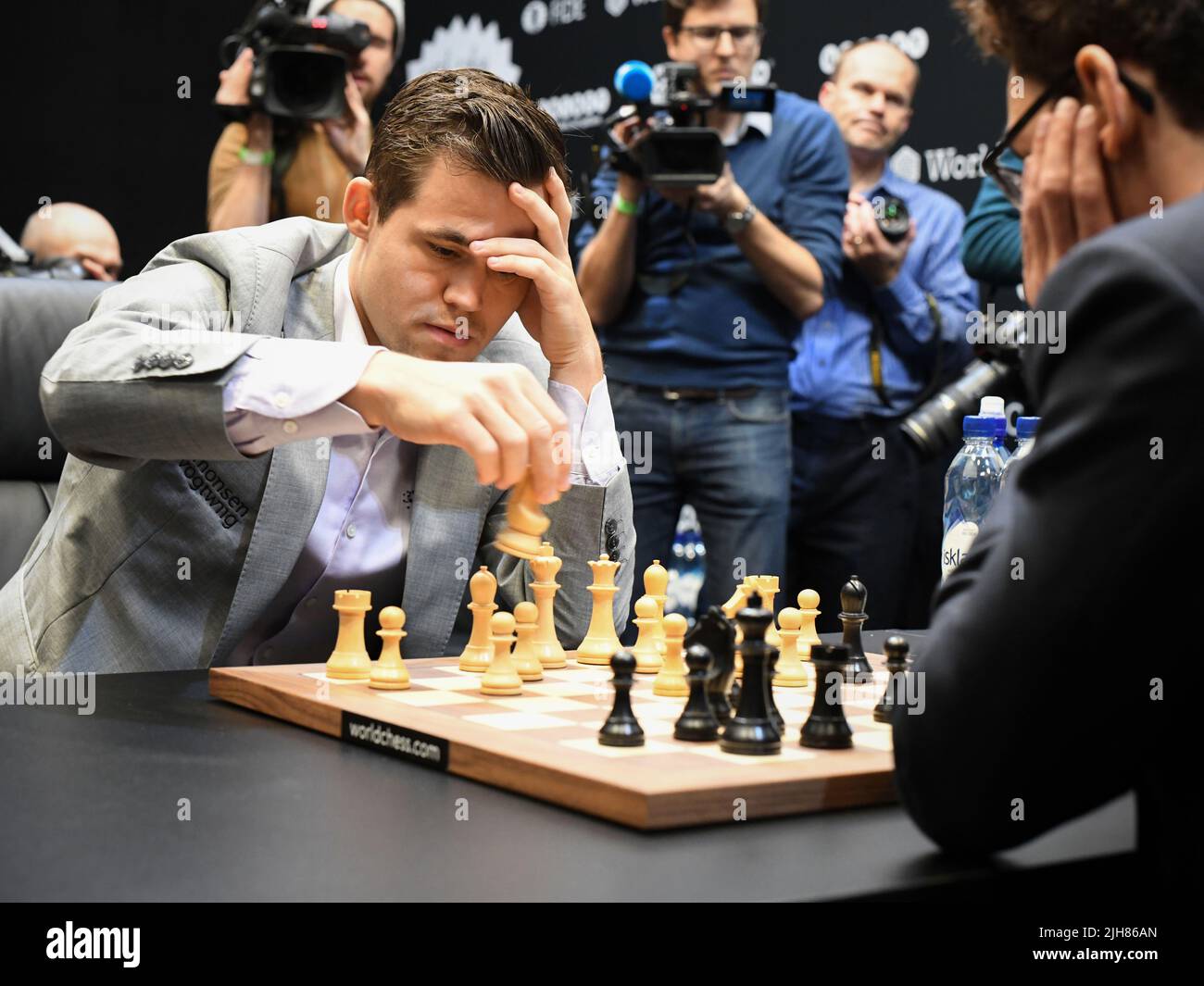 London to host Magnus Carlsen's 2018 world chess championship defense -  Washington Times