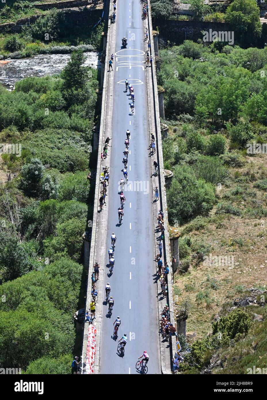 The Peloton during Tour De France, Stage 14, France, 16th July 2022, Credit:David Stockman/Goding Images/Alamay Live News Stock Photo