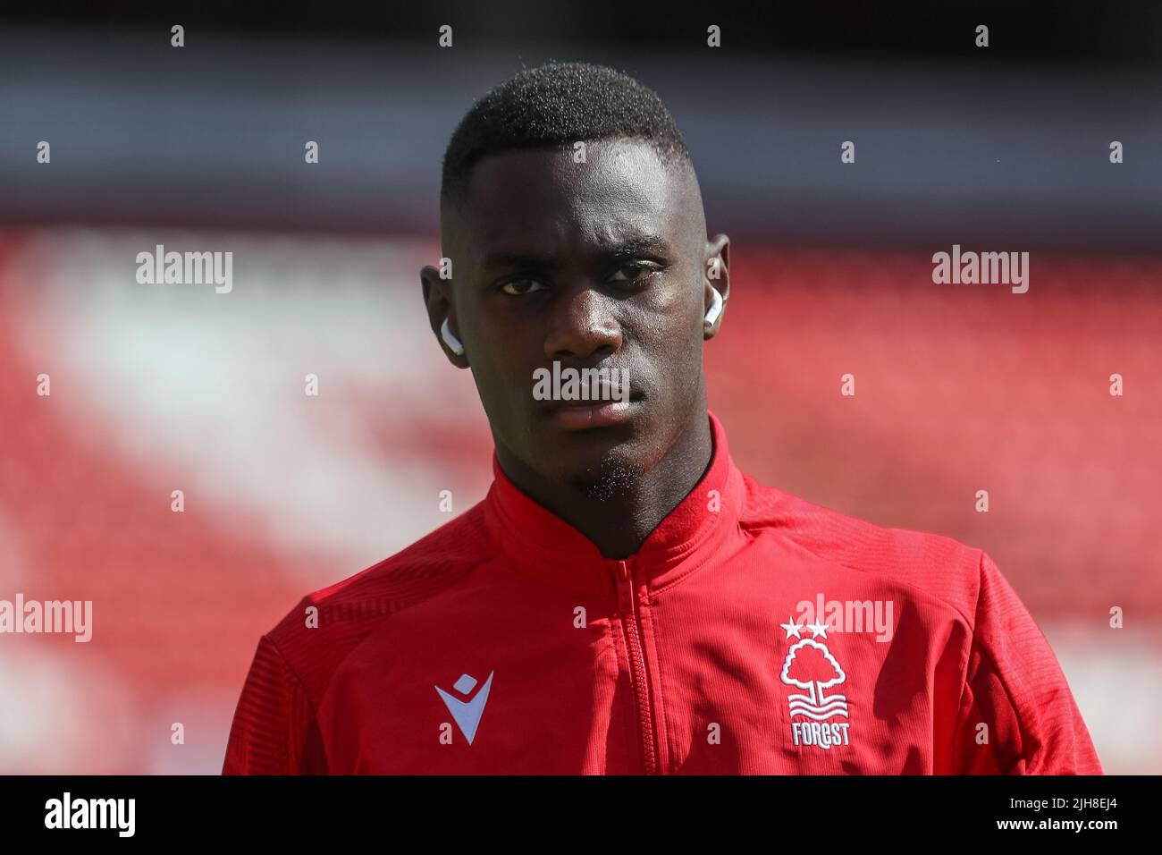 Moussa Niakhaté #31 of Nottingham Forest arrives at Oakwell Stadium ...