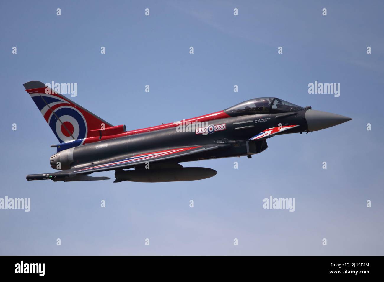 Fairford, UK. 16th July, 2022. Military planes from across the globe on display for the RIAT Royal International Air Tattoo. The RAF fielded a Typhoon Eurofighter with a special livery. Credit: Uwe Deffner/Alamy Live News Stock Photo