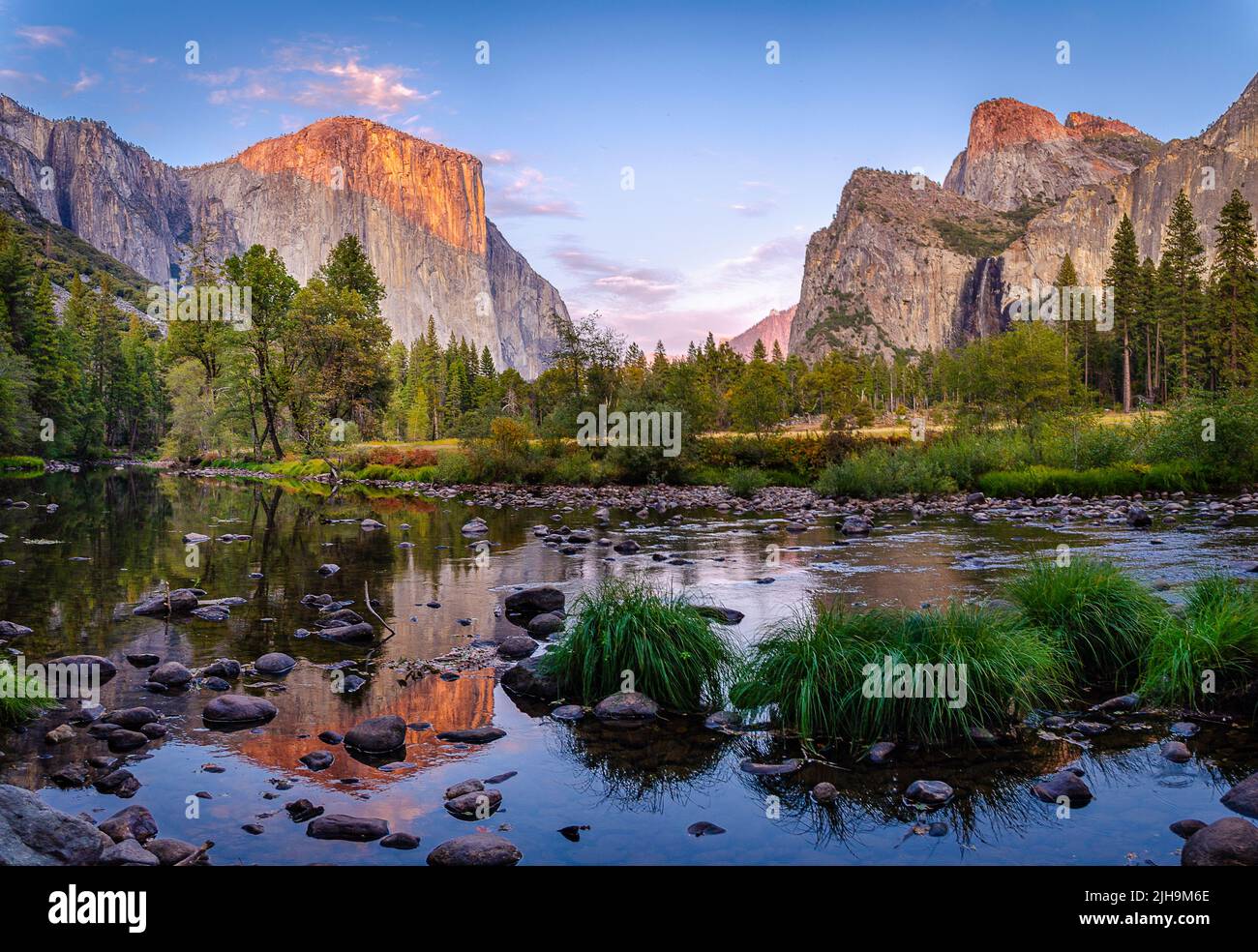 Yosemite Gates of the Valley at Sunset Stock Photo - Alamy