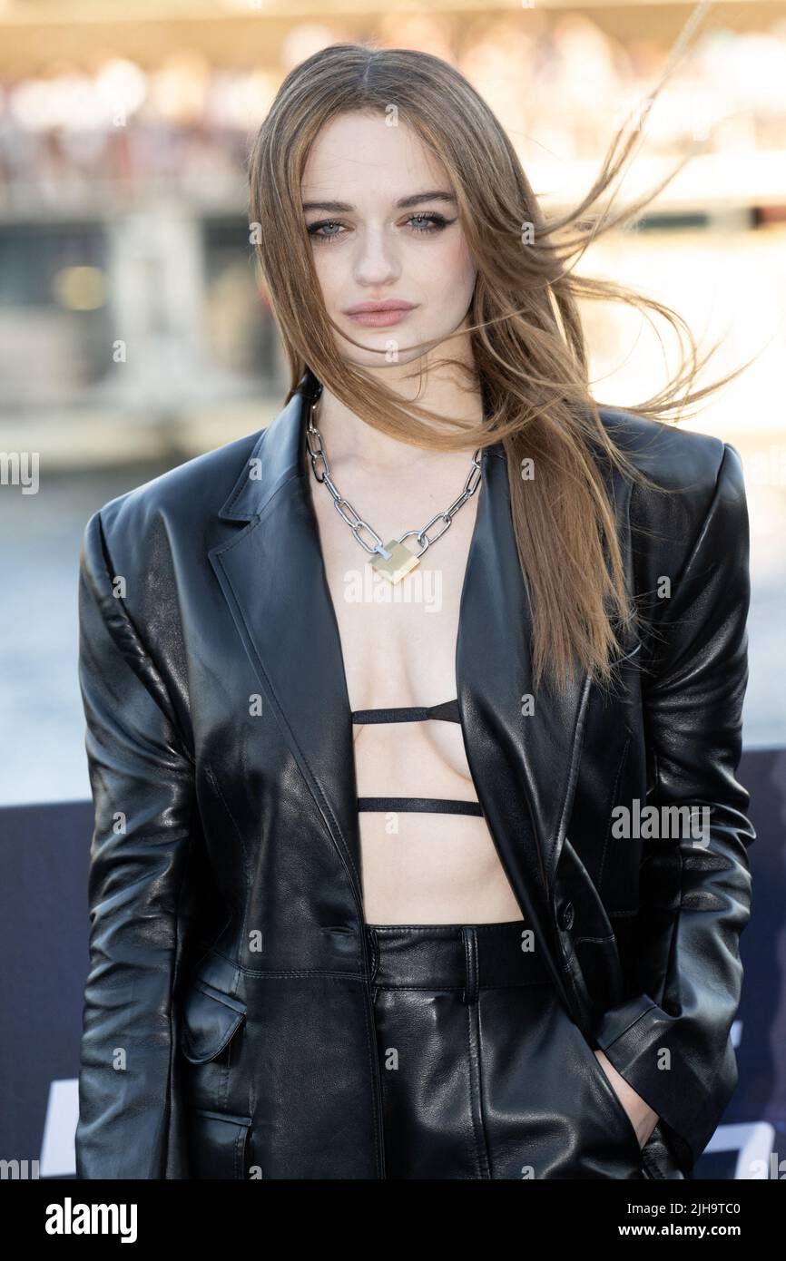 Joey king 2022 hi-res stock photography and images - Alamy