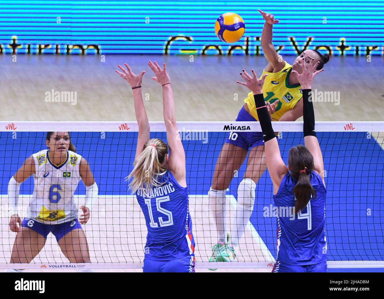 Fivb volleyball womens nations league hi-res stock photography and images - Page 5