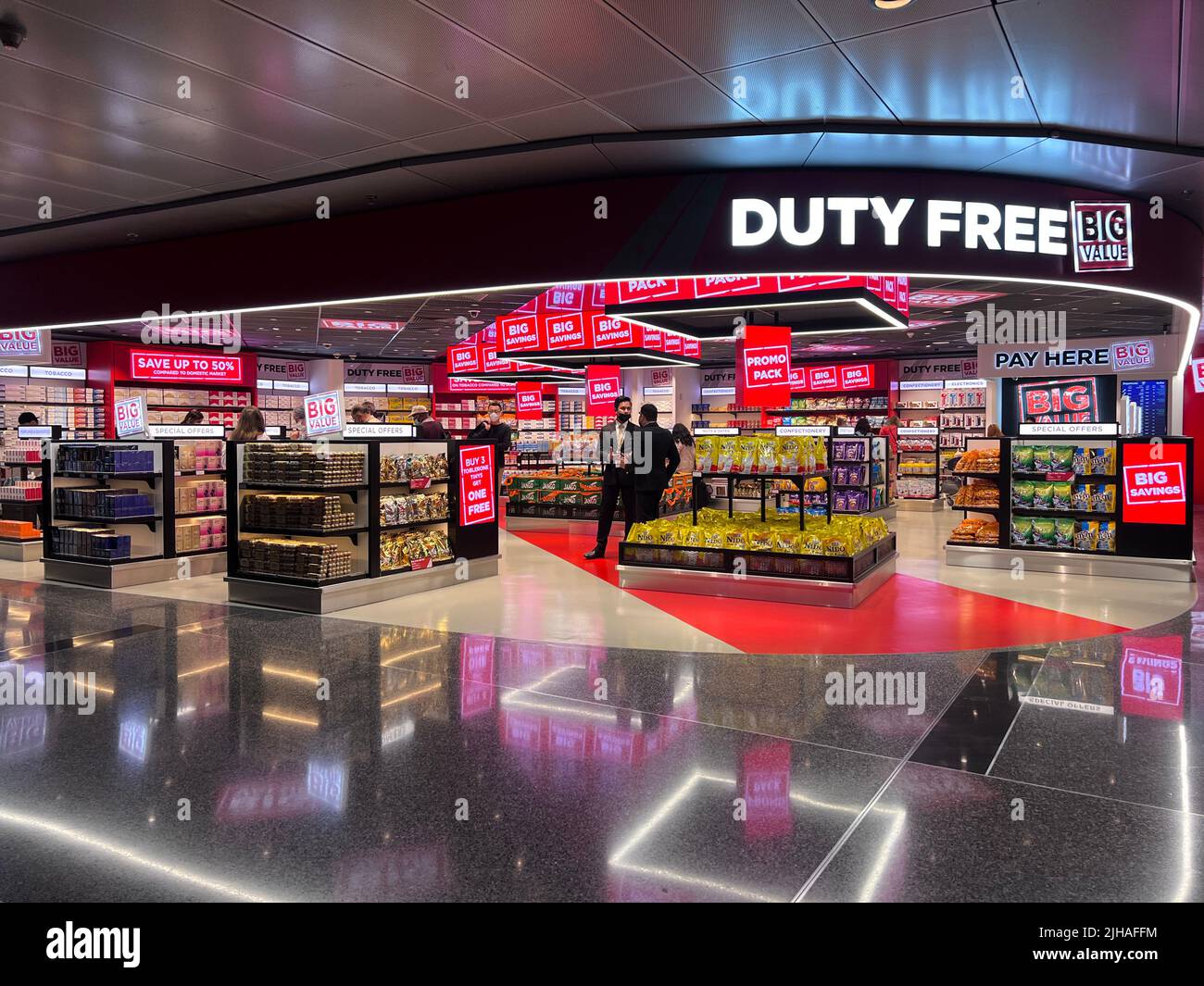 Hamad International Airport Duty Free Shop Stock Photo Alamy Hamad International Airport Duty Free Shop Stock Photo Alamy