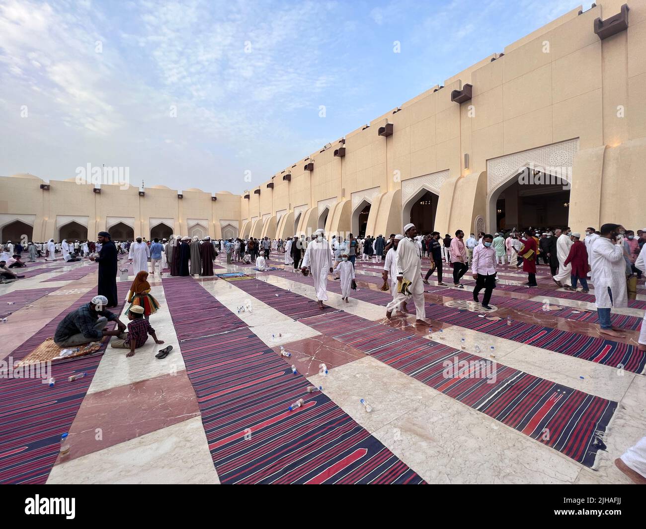 Eid Prayer in Imam Abdul Wahab Grand Mosque Doha Qatar Stock Photo Alamy