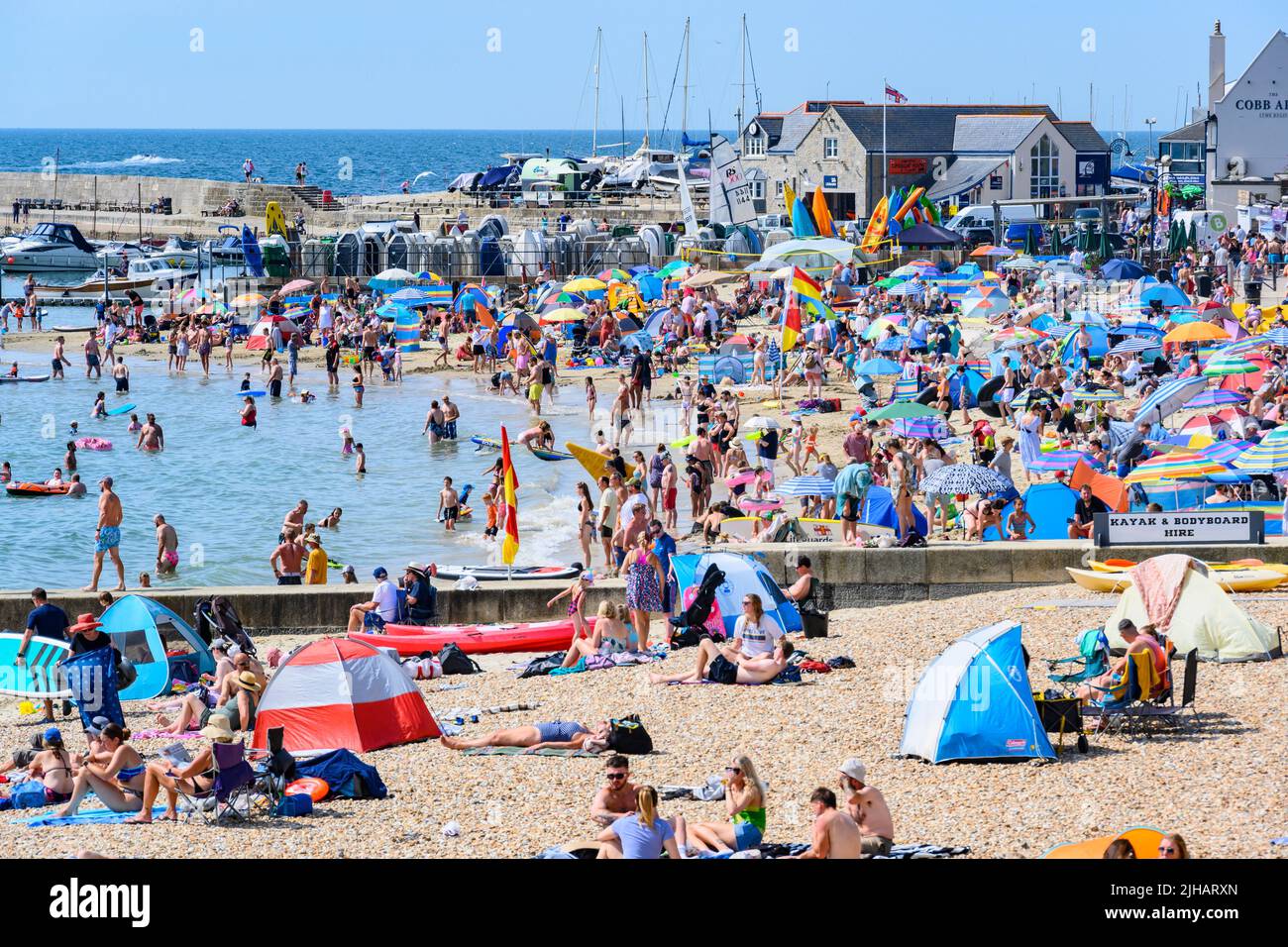 Lyme Regis, Dorset, UK. 17th July, 2022. UK Weather The picturesque