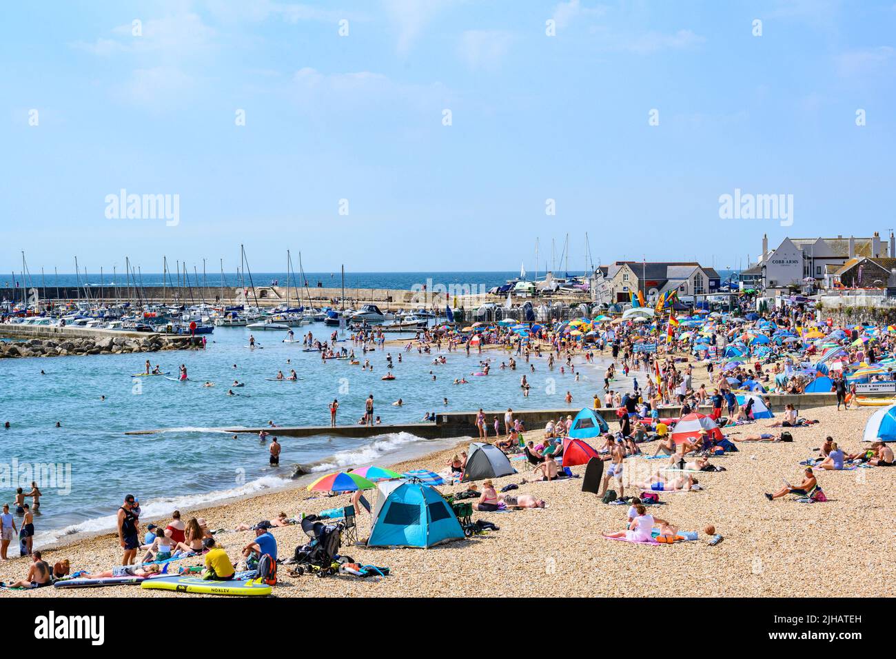Lyme Regis, Dorset, UK. 17th July, 2022. UK Weather The picturesque