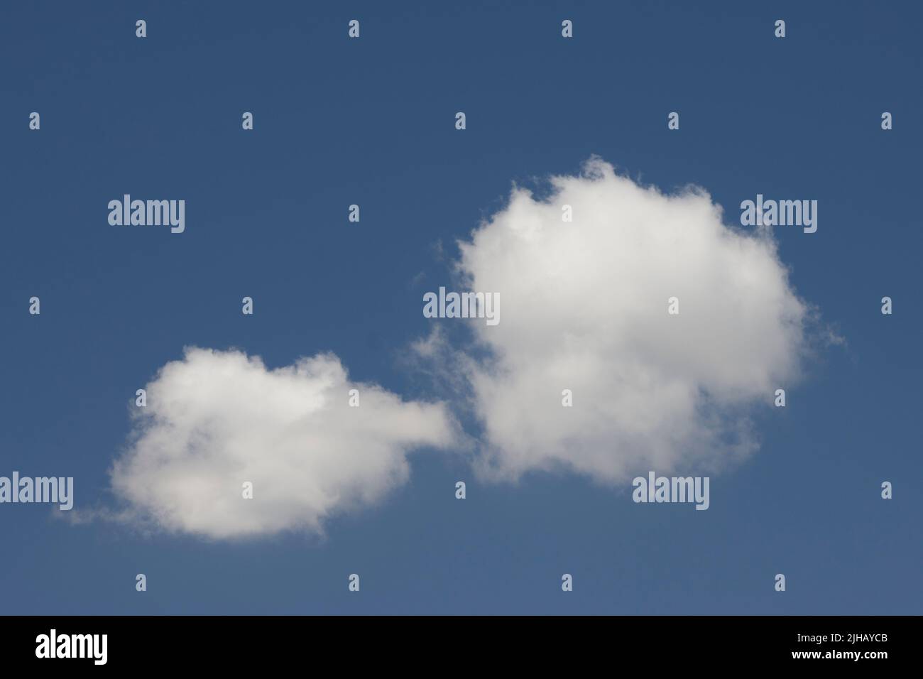 Cumulus Clouds in Blue Sky Stock Photo Alamy