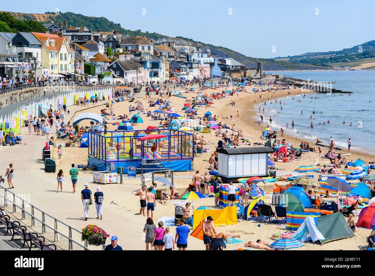 Lyme Regis, Dorset, UK. 17th July, 2022. UK Weather The picturesque
