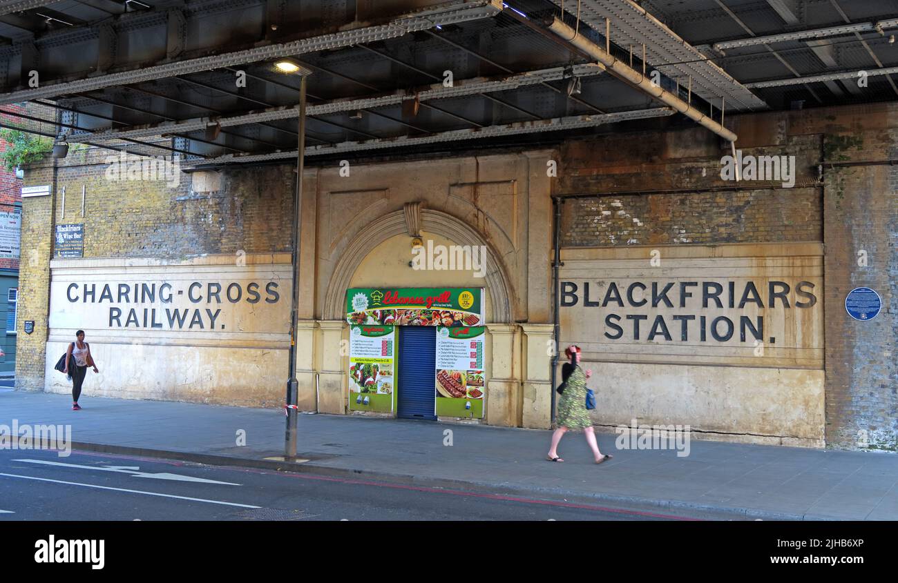Viaduct at Southwark, Charing Cross Railway - Blackfriars station, London, UK, the ex-South Eastern Railway Stock Photo