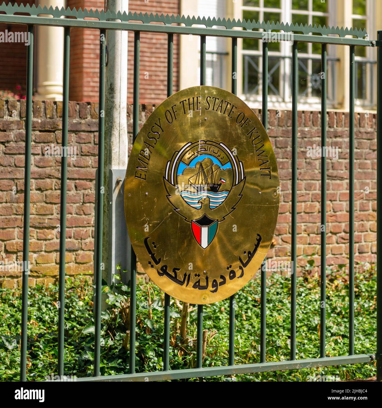 Kuwait embassy of the netherlands hires stock photography and images Alamy Kuwait embassy of the netherlands hires stock photography and images Alamy