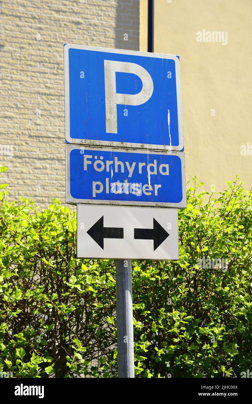 Parking sign, allowing left/right of parking sign Stock Photo
