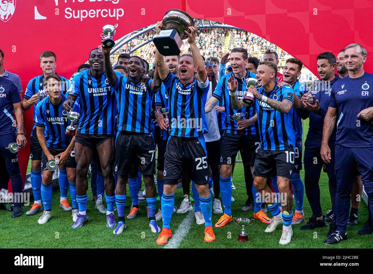 5,310 Anderlecht V Club Brugge Jupiler Pro League Photos & High Res  Pictures - Getty Images