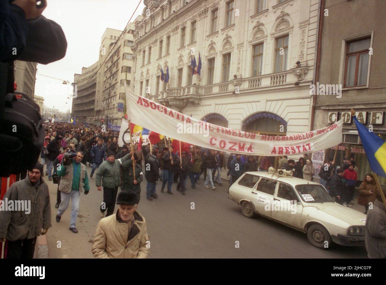 Bucharest, Romania, January 22, 1999. Political march ('Mars pentru Democratie') organized by the Civic Alliance Foundation. Stock Photo