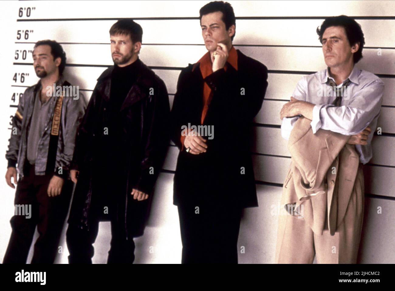 KEVIN POLLAK, STEPHEN BALDWIN, BENICIO DEL TORO, GABRIEL BYRNE, THE USUAL SUSPECTS, 1995 Stock Photo