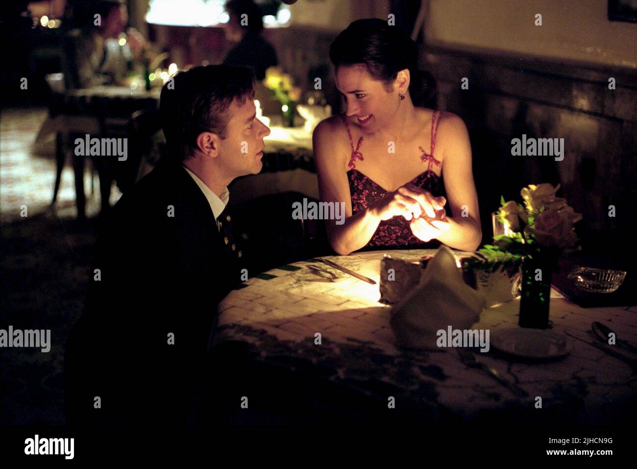 RUSSELL CROWE, JENNIFER CONNELLY, A BEAUTIFUL MIND, 2001 Stock Photo