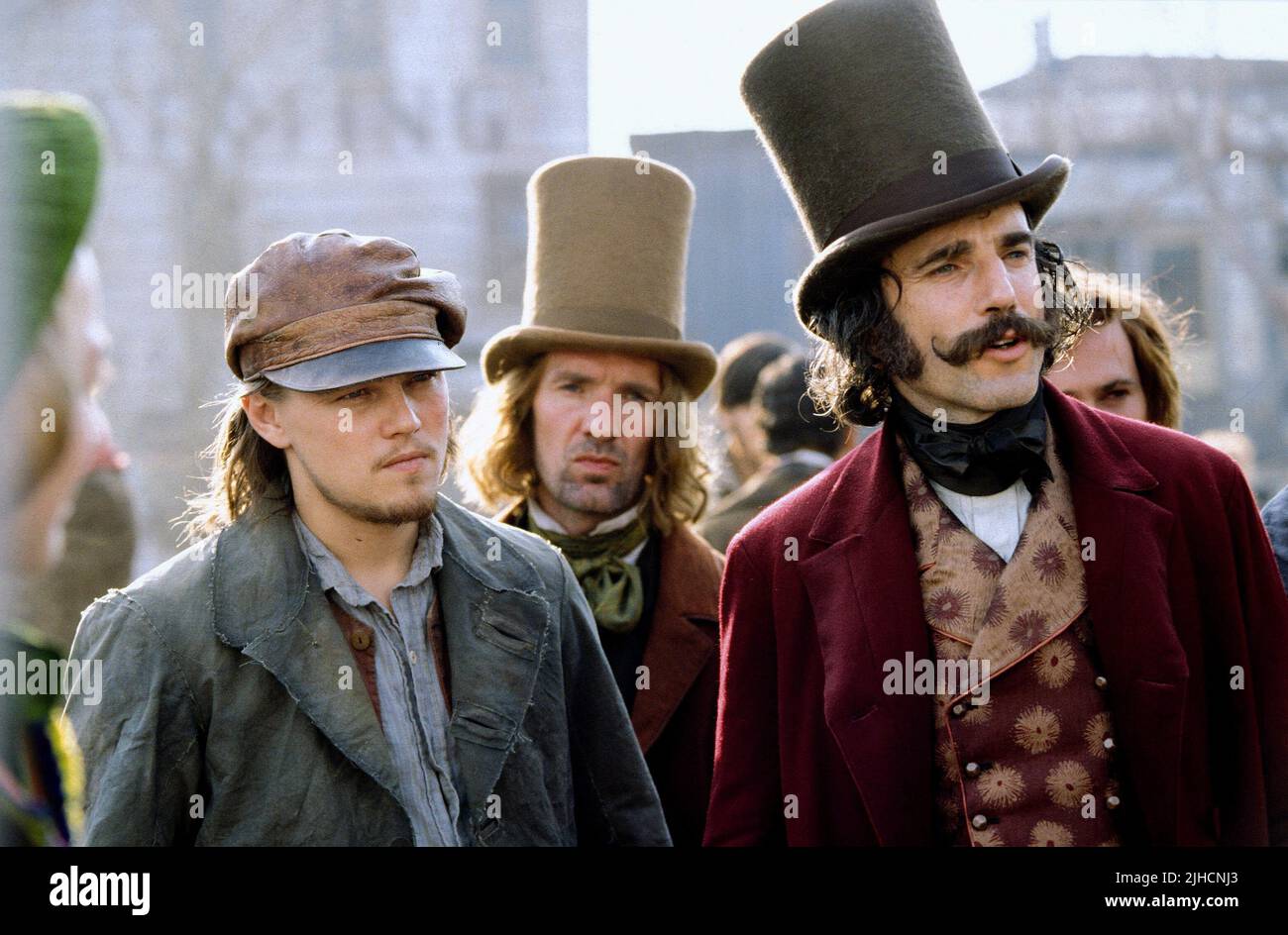 LEONARDO DICAPRIO, DANIEL DAY-LEWIS, GANGS OF NEW YORK, 2002 Stock Photo