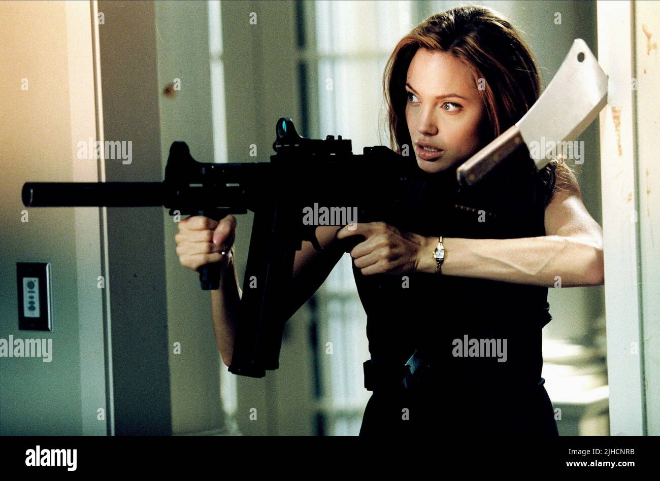 ANGELINA JOLIE, MR. and MRS. SMITH, 2005 Stock Photo - Alamy