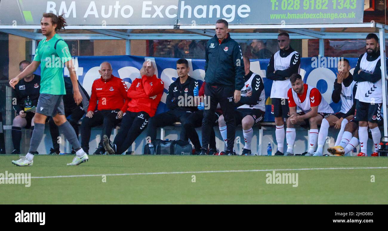 Seaview, Belfast, Northern Ireland, UK. 14 July 2022. UEFA Conference League First Qualifying Round  (second leg) – Crusaders 3 Magpies 1. Crusaders manager Stephen Baxter. Stock Photo
