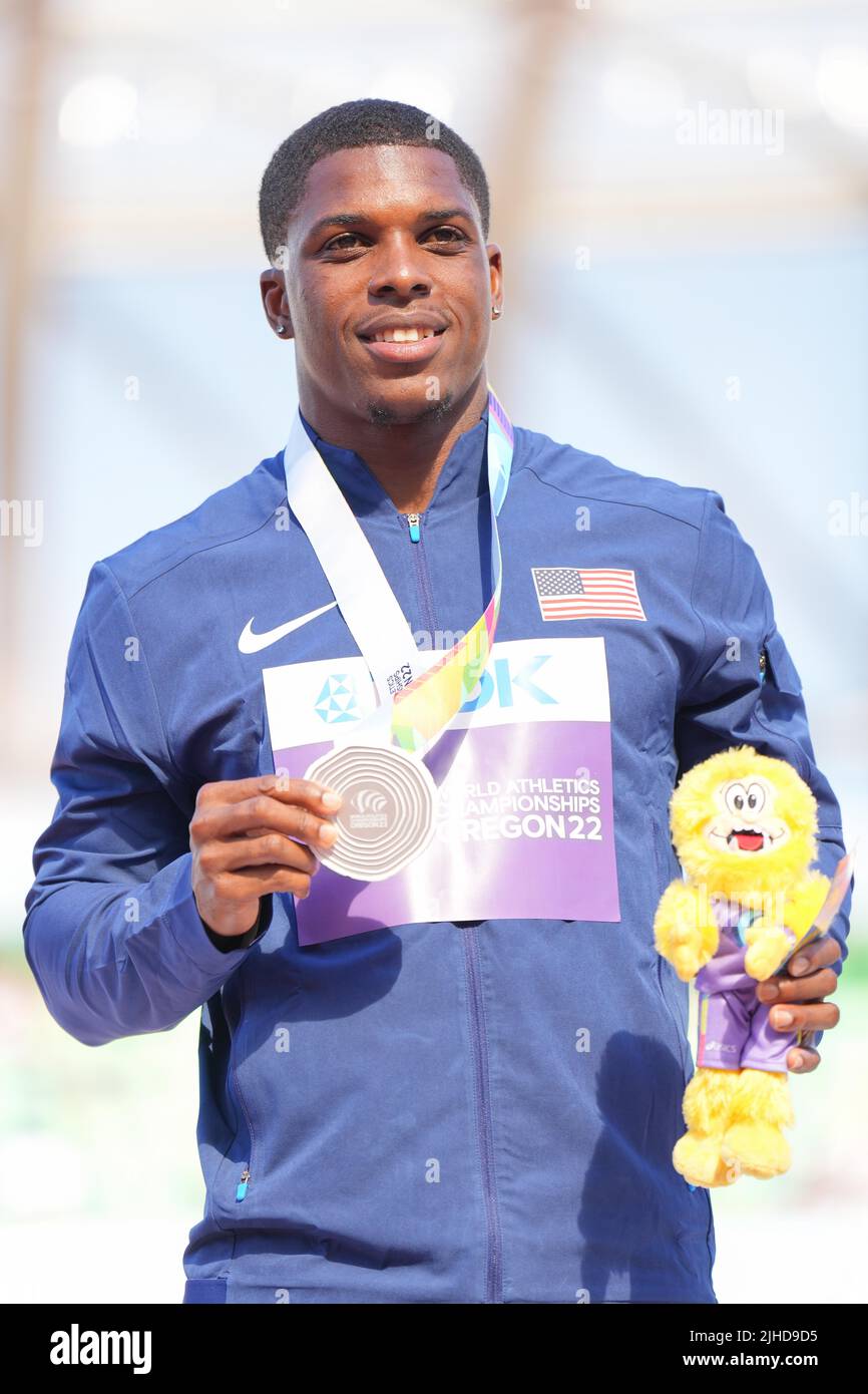 Eugene, USA. 17th July, 2022. Silver medalist Marvin Bracy of the United States shows his medal during the awarding ceremony of men's 100m at the World Athletics Championships Oregon22 in Eugene, Oregon, the United States, July 17, 2022. Credit: Wang Ying/Xinhua/Alamy Live News Stock Photo