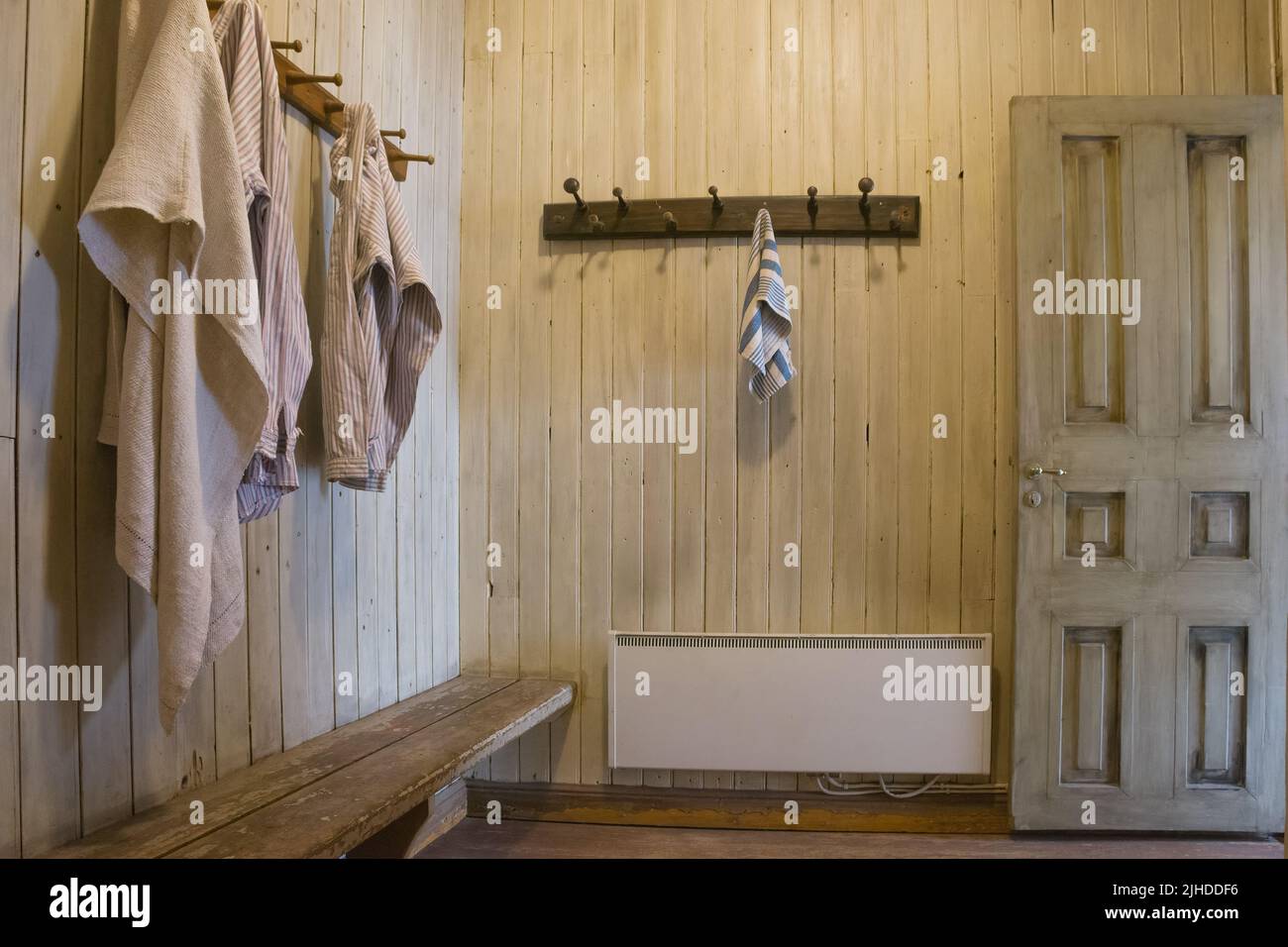 Sauna dressing room hi-res stock photography and images - Alamy