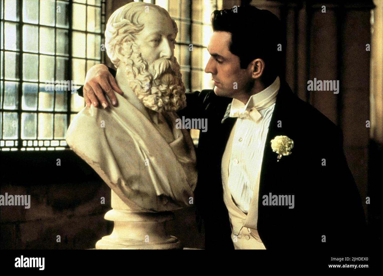 RUPERT EVERETT, AN IDEAL HUSBAND, 1999 Stock Photo - Alamy
