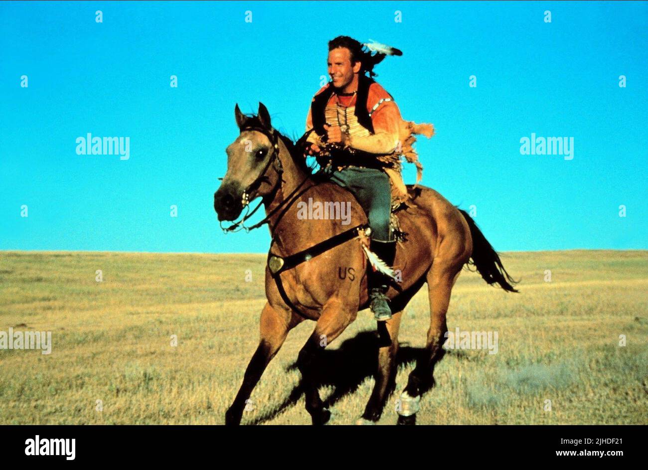 KEVIN COSTNER ON HORSE, DANCES WITH WOLVES, 1990 Stock Photo