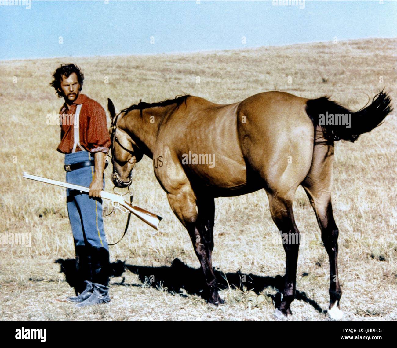 KEVIN COSTNER, DANCES WITH WOLVES, 1990 Stock Photo