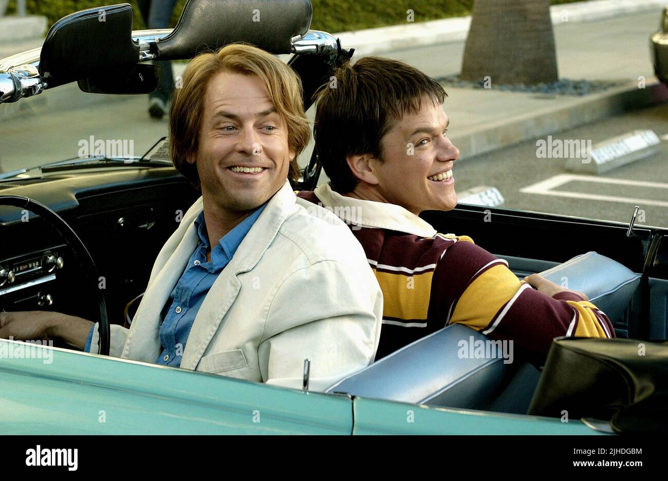 GREG KINNEAR, MATT DAMON, STUCK ON YOU, 2003 Stock Photo