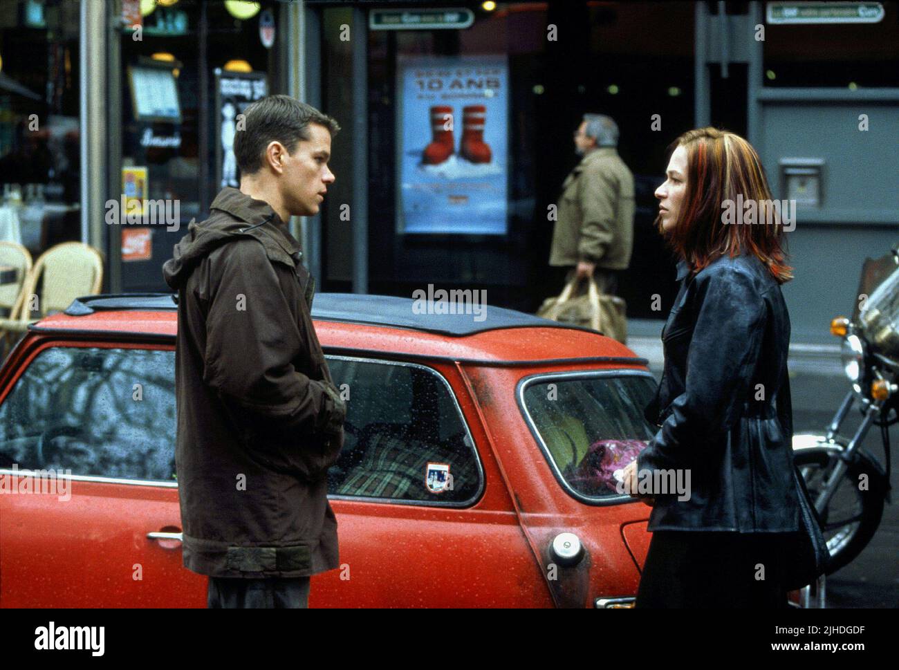 MATT DAMON, FRANKA POTENTE, THE BOURNE IDENTITY, 2002 Stock Photo