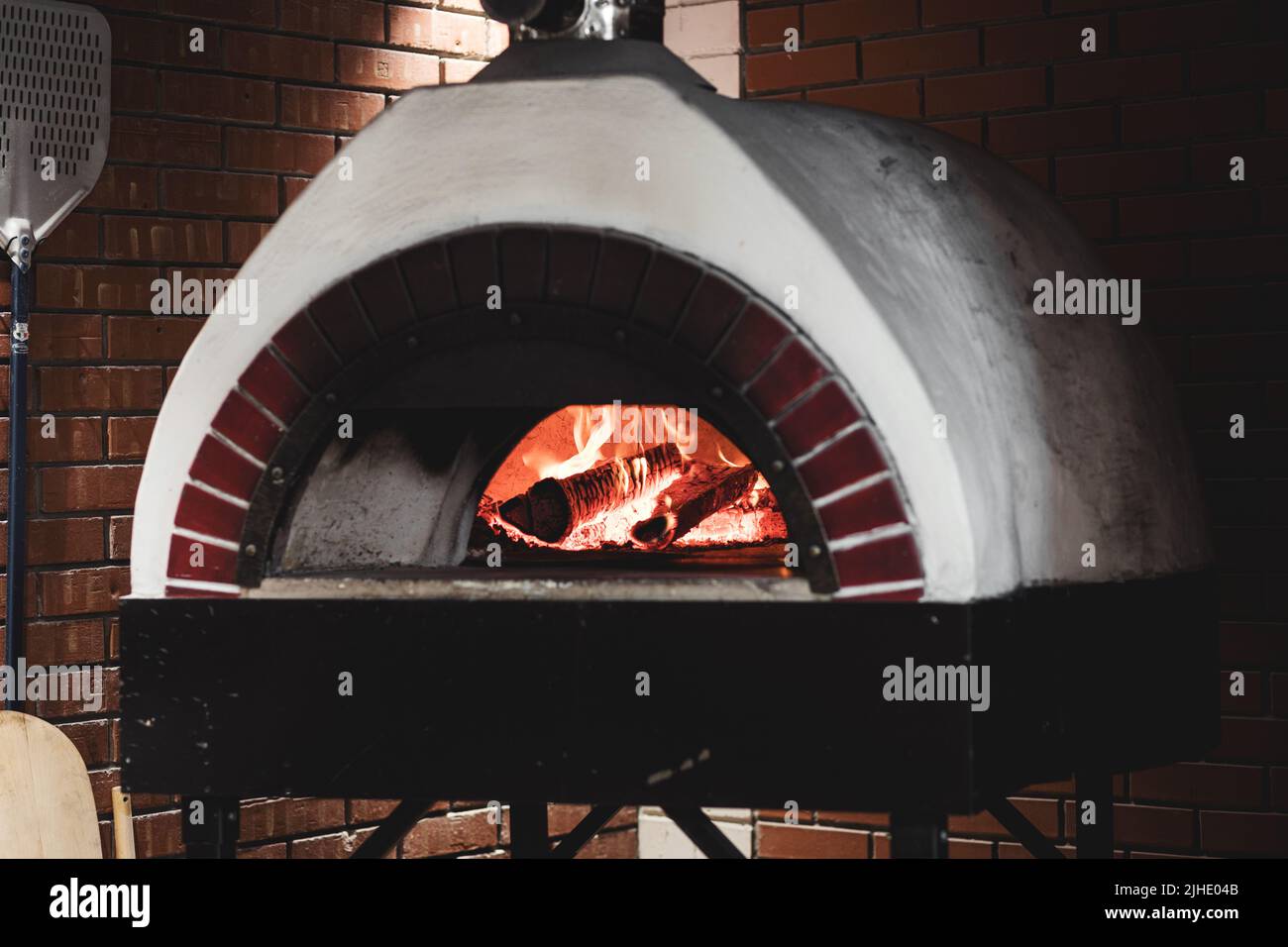 Brick Oven Pizza Near Me Discover Authentic Italian Flavors Close to Home