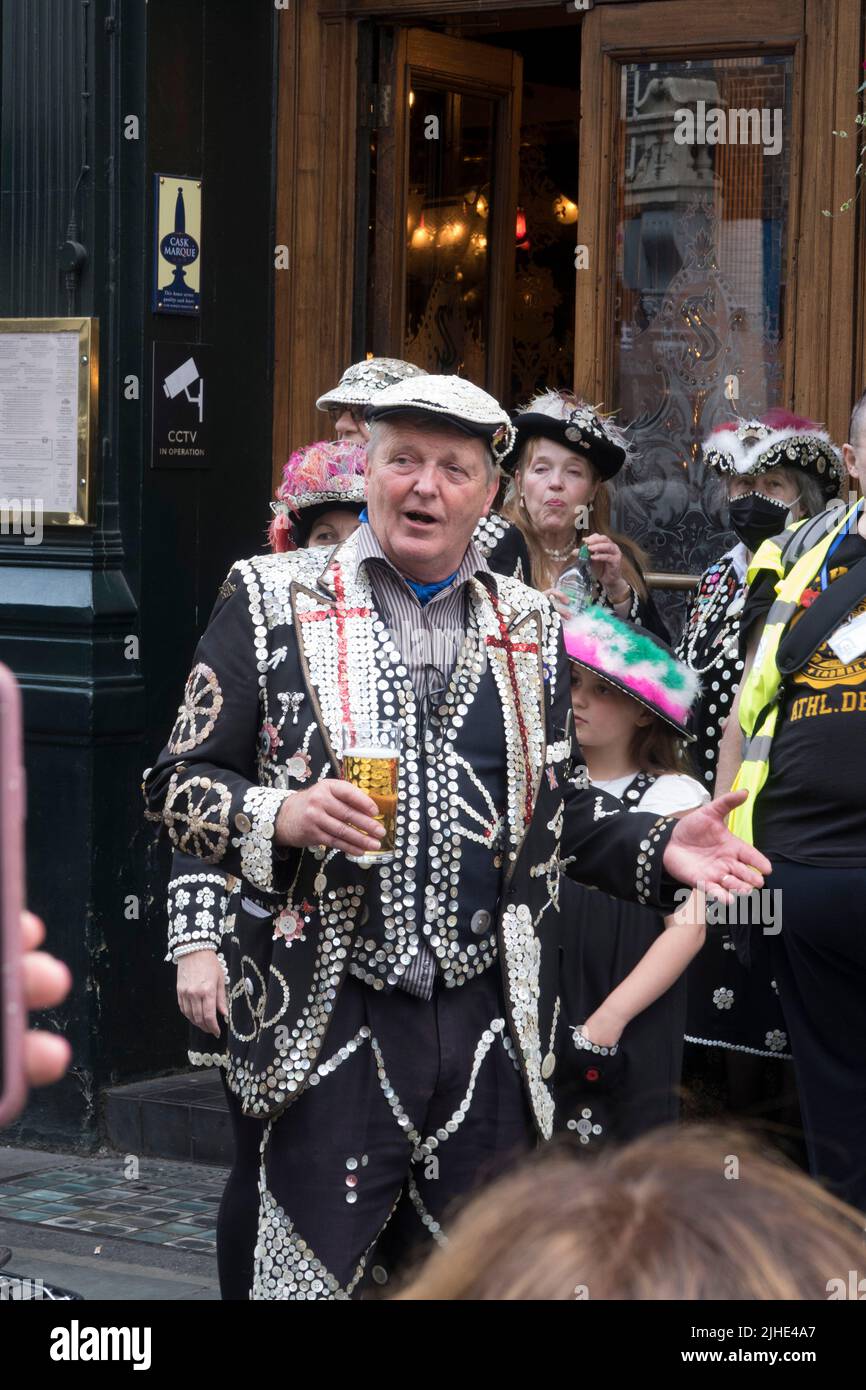 Pearly Kings and Queens celebrating the Queens Jubilee London 2022 Stock Photo