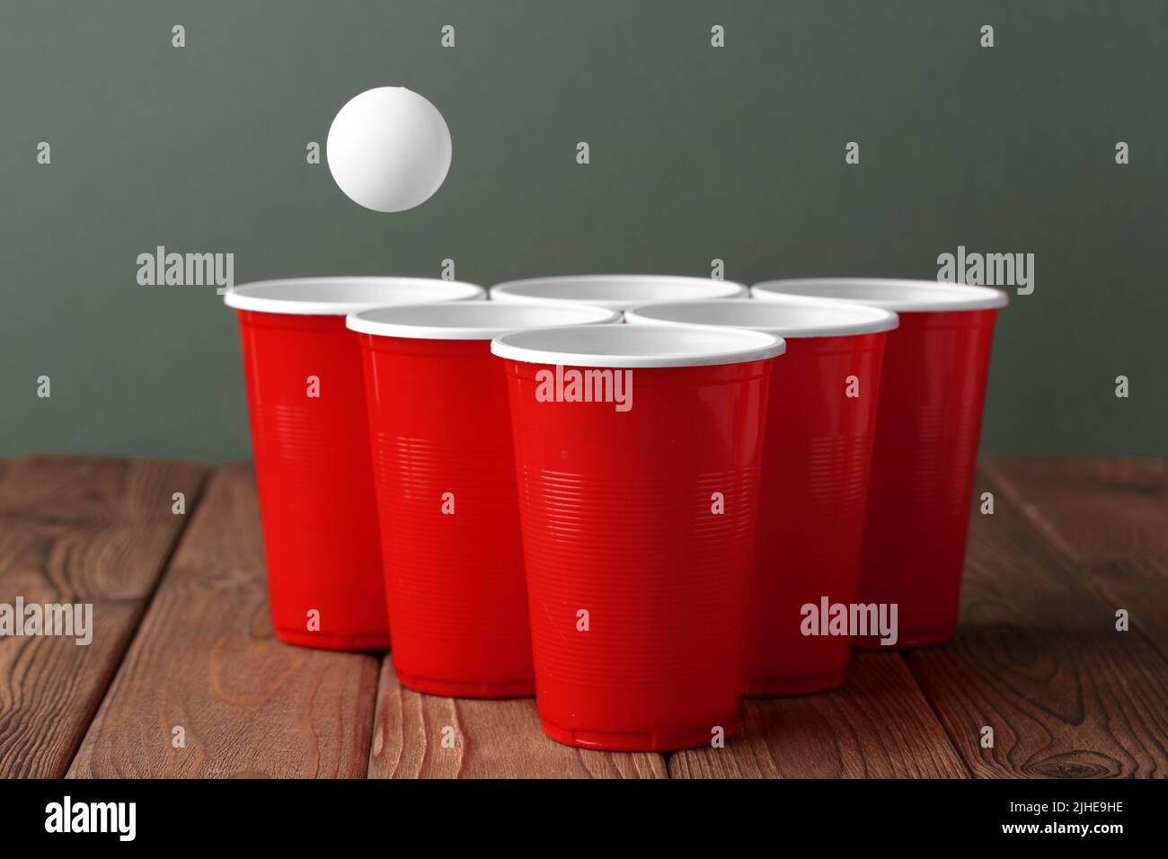 College party sport beer pong Stock Photo Alamy