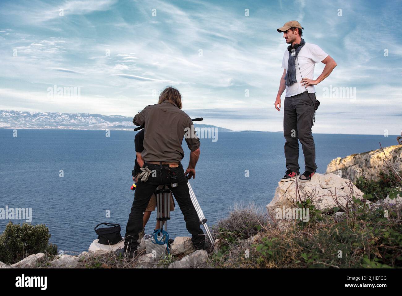 Film set camera outside hi-res stock photography and images - Alamy