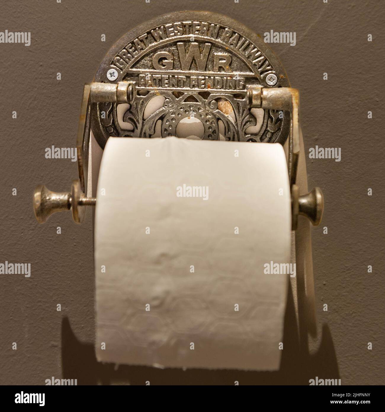 Great Western Railway (GWR) Vintage Toilet Roll Holder Stock Photo Alamy