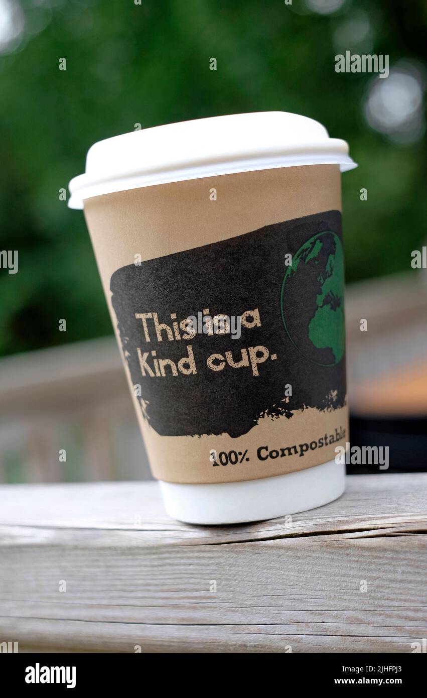 kind cup 100% compostable coffee cup Stock Photo
