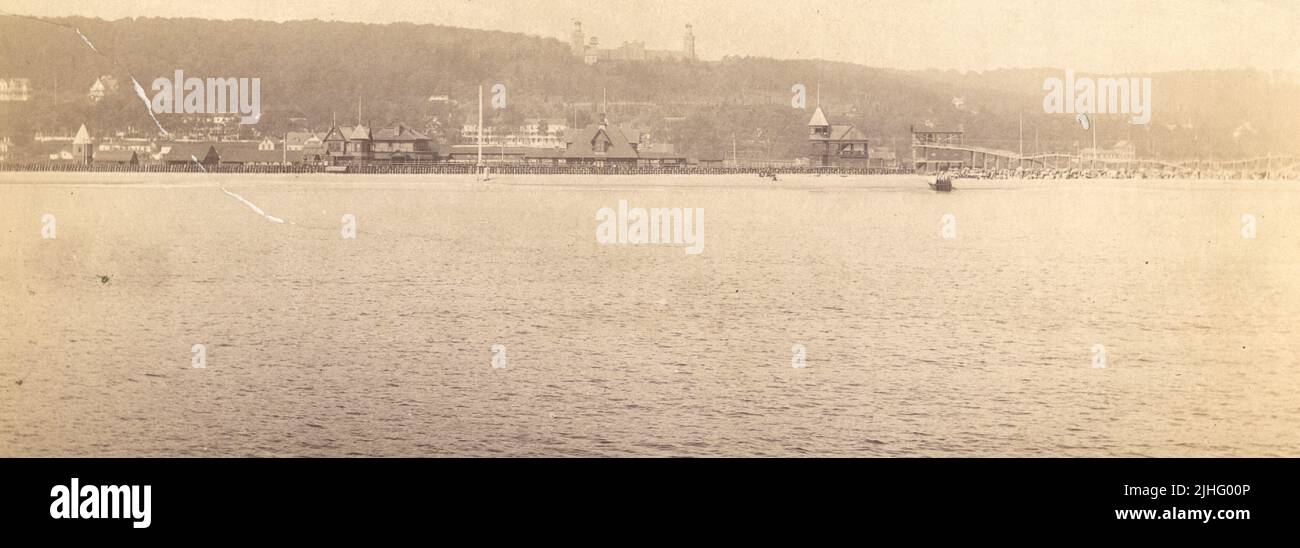 New Jersey Navesink. Navesink Light Station, New Jersey. West 3/4 mile Stock Photo Alamy