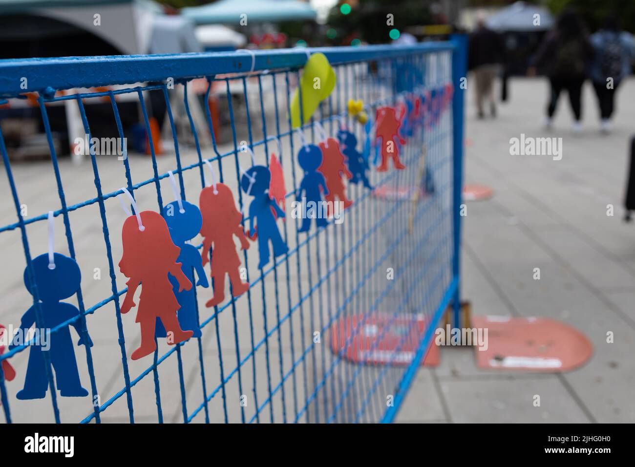 Indigenous art gallery children hi-res stock photography and images - Alamy