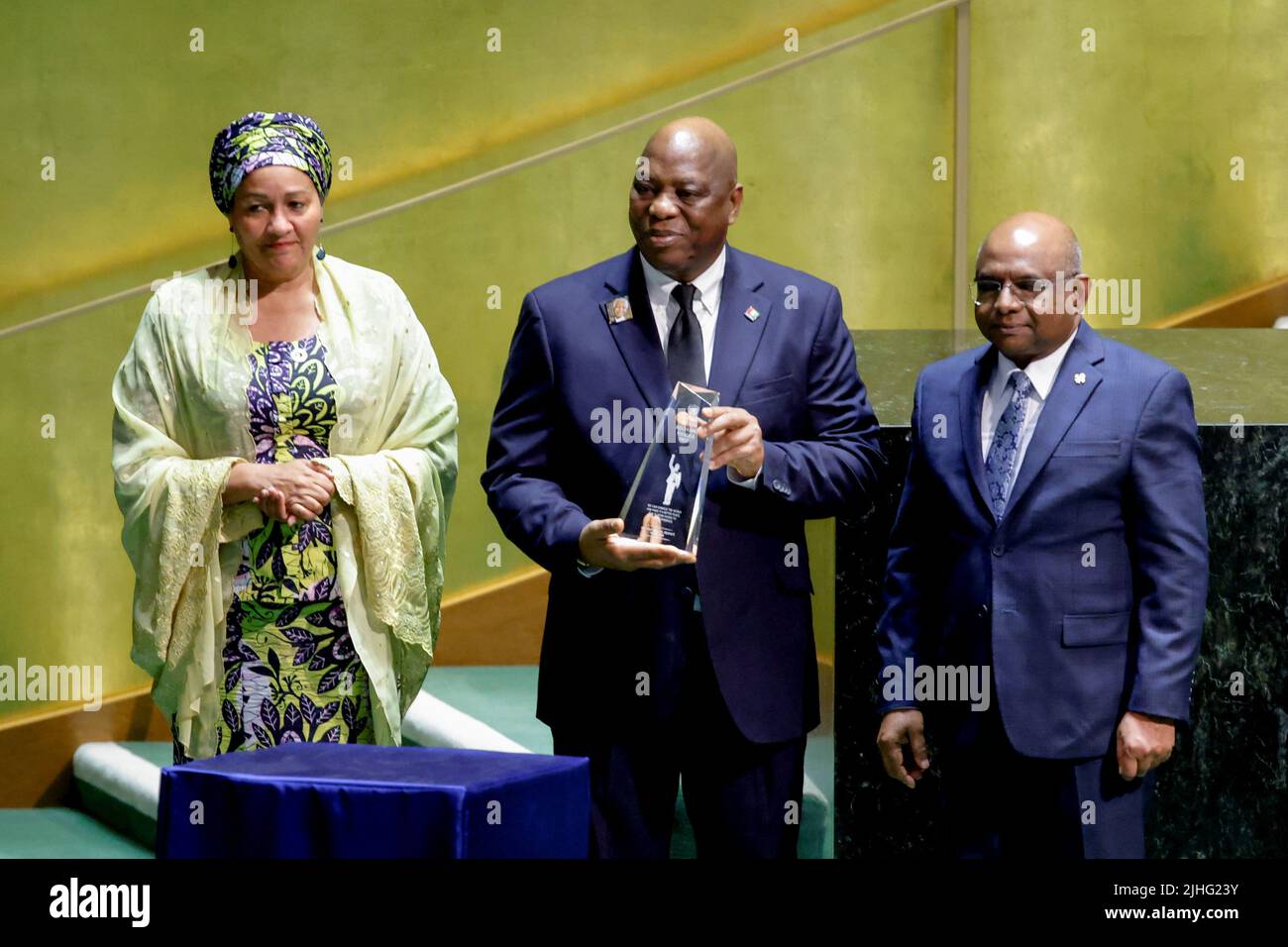 Guinean Foreign Minister Morissanda Kouyate receives the 2020 UN Nelson Mandela Prize, next to President of the United Nations General Assembly Abdulla Shahid, at the celebration of Nelson Mandela International Day at United Nations Headquarters in New York, U.S., July 18, 2022. REUTERS/Eduardo Munoz Stock Photo