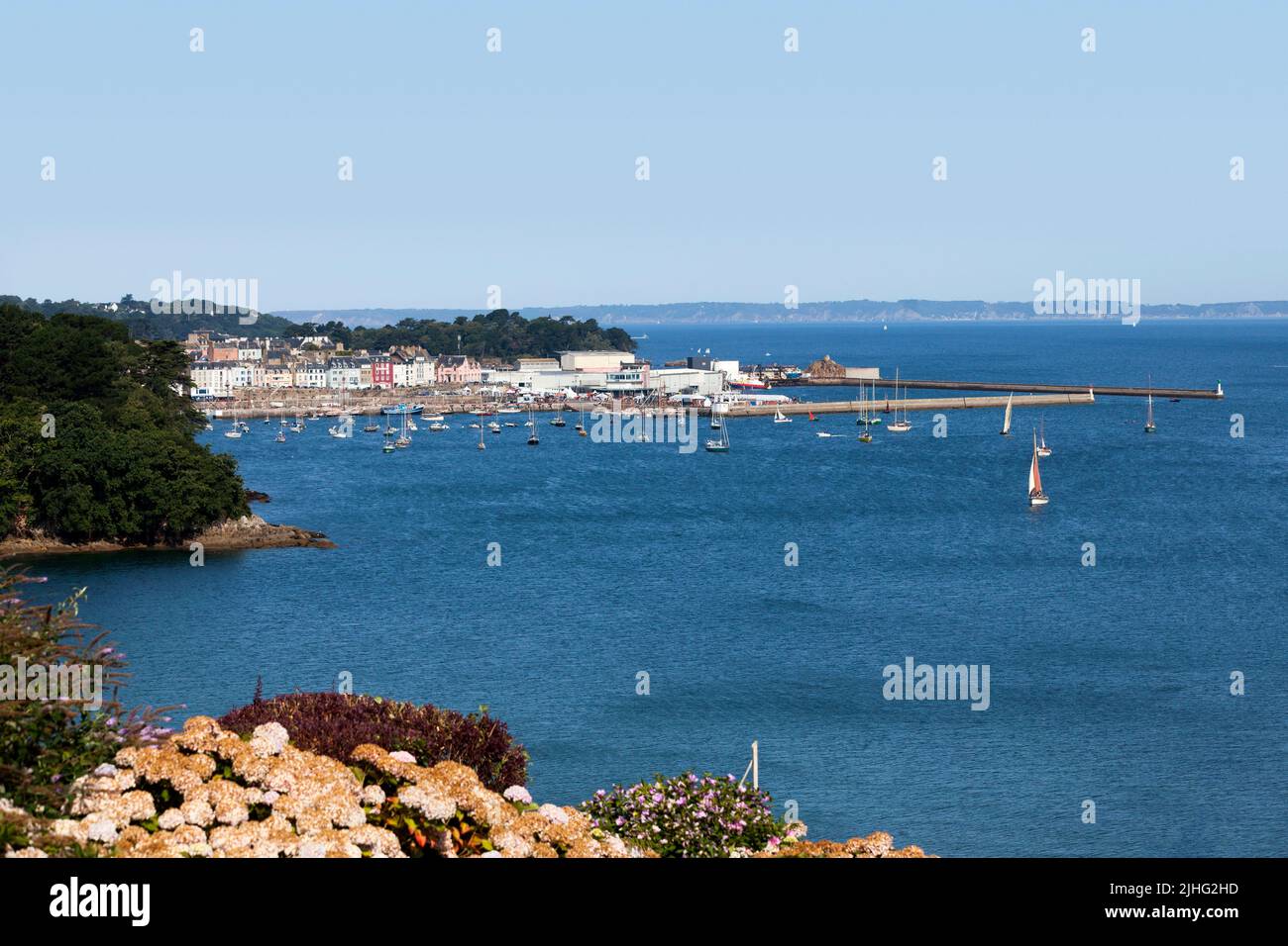 Port of Rosmeur overfloaded with sailboats during the Douarnenez maritime festival. Stock Photo