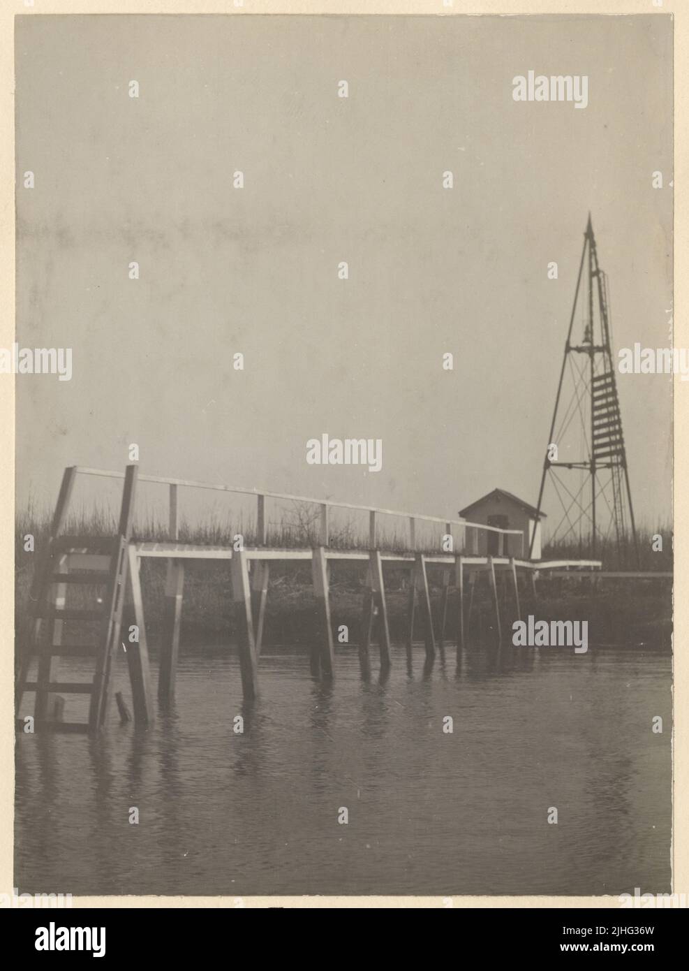 Fort Jackson Range. Fort Jackson Range, Front