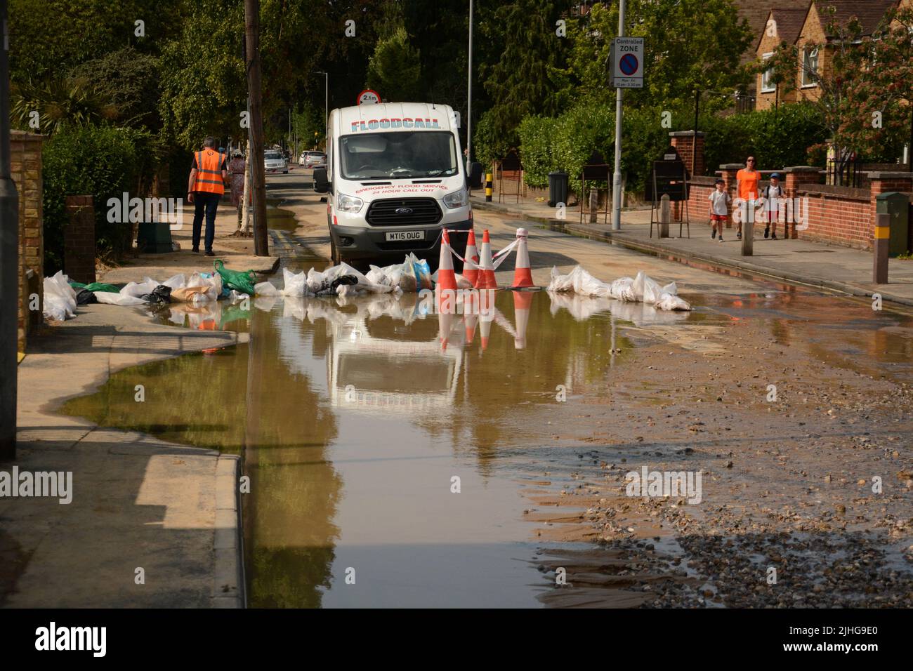 Hot weather causes a major road in Kingston upon Thames to crack and
