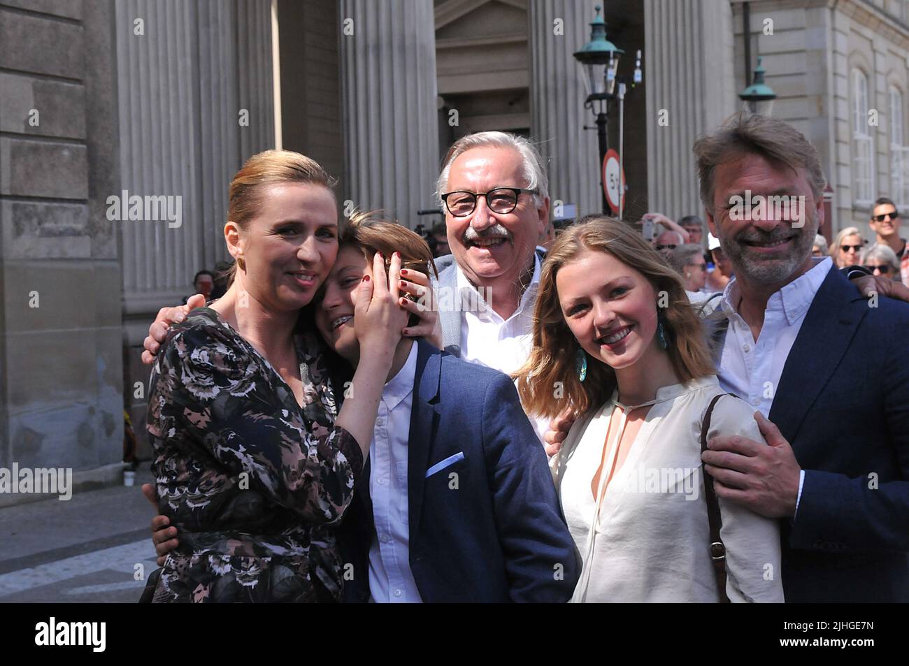 Copenhagen /Denmark./ 27June 2019/ Denmark's new prime miniter Ms.mette Frederiksen greets her father and two children and her boy friend Bo tengberg after ptresenting her minister team to queen margrethe II of denamrk and pres media at infront the Amalienborg Palace in danish capital Copenhagen, she is 2nd ocial democrat prime minister and she is 2nd.female social democrate denmark prime minister, she with her family .. (Photo..Francis Dean / Deanpictures. Stock Photo